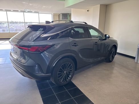 Used 2025 Lexus RX 350h 350h Premium image 3