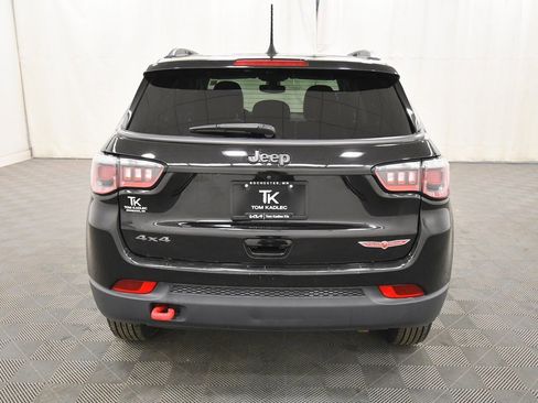 Used 2020 Jeep Compass Trailhawk image 6