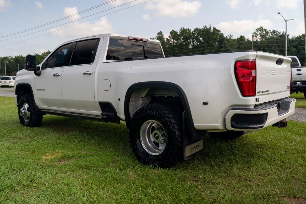 Used 2022 Chevrolet Silverado 3500 High Country w/ Safety Package II AWD/4WD image 9