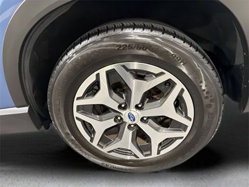 Used 2023 Subaru Forester Premium image 42