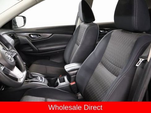Used 2017 Nissan Rogue S AWD/4WD image 11