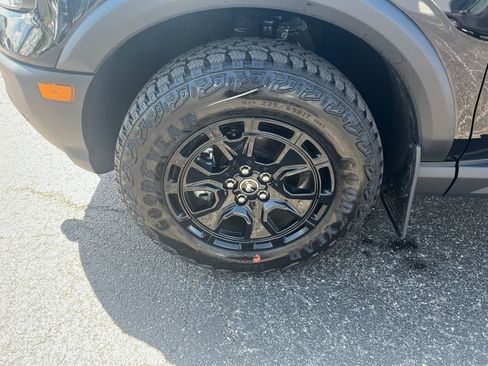 New 2025 Ford Bronco Sport Badlands w/ Sasquatch Badlands Package AWD/4WD image 11
