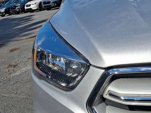 Used 2019 Ford Escape SE AWD/4WD image 12
