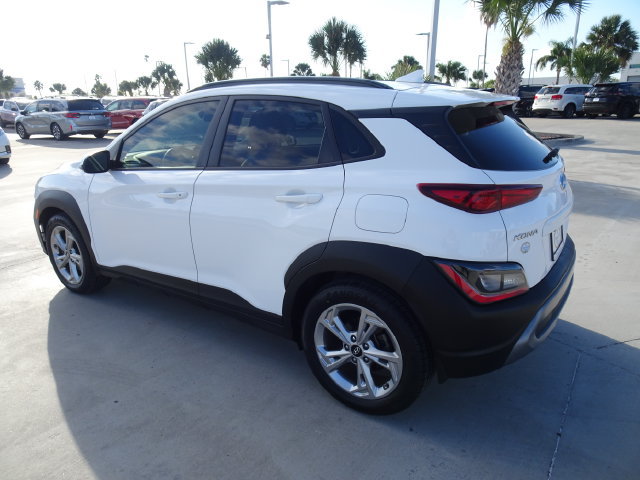 Used 2022 Hyundai Kona SEL w/ Convenience Package FWD image 6