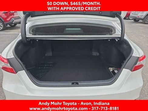 Used 2020 Toyota Camry XLE FWD image 12