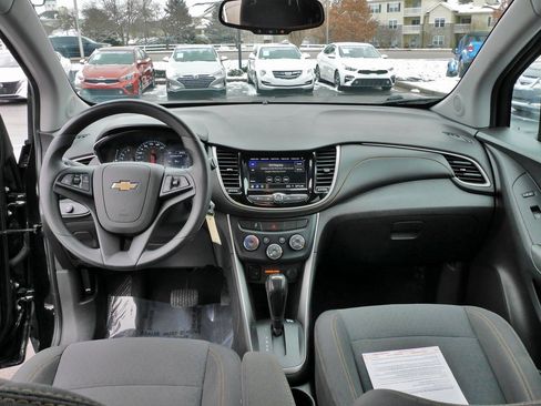 Used 2020 Chevrolet Trax LS w/ Tint and Cruise Package image 20