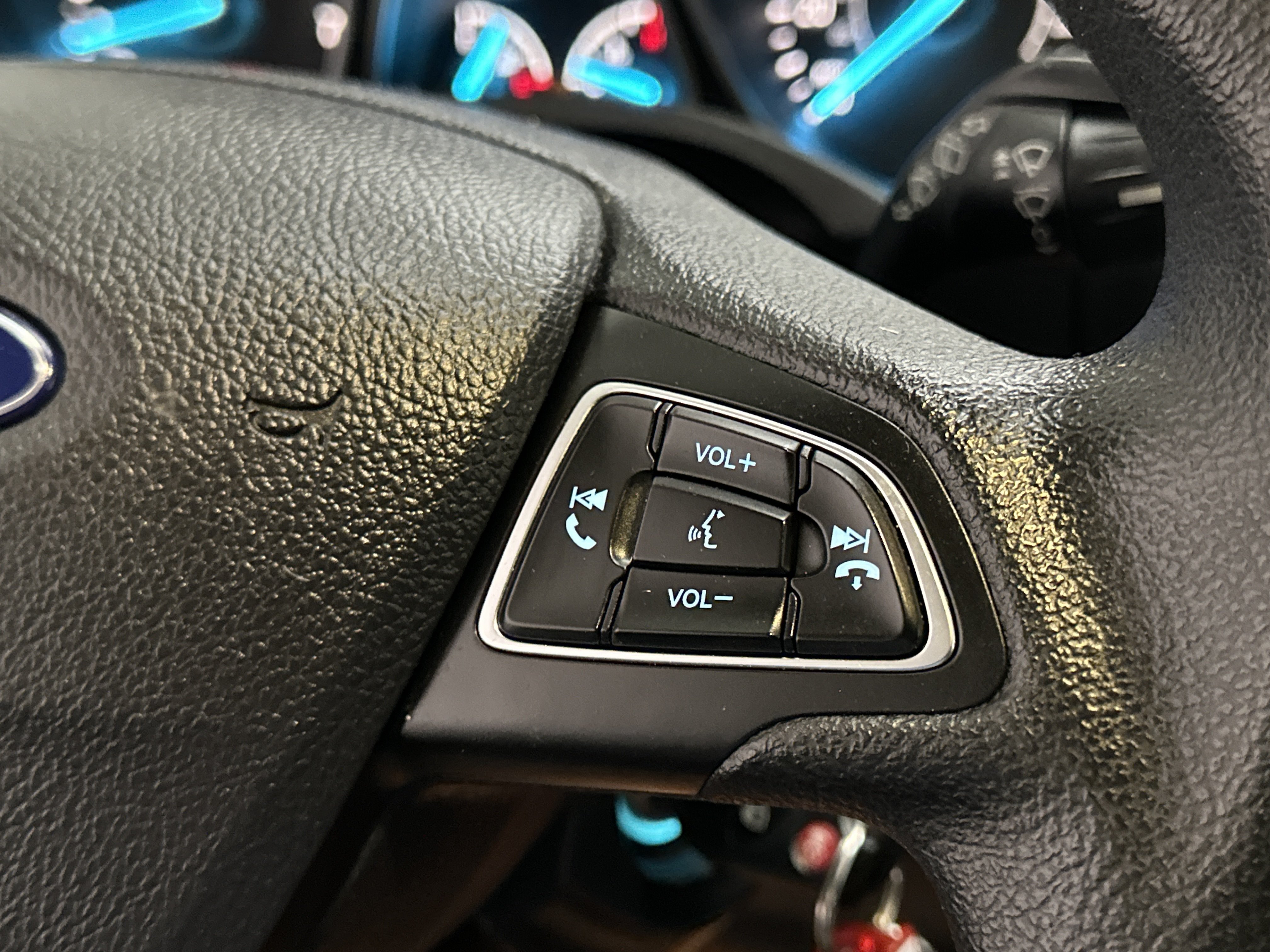 Used 2018 Ford Escape S FWD image 24
