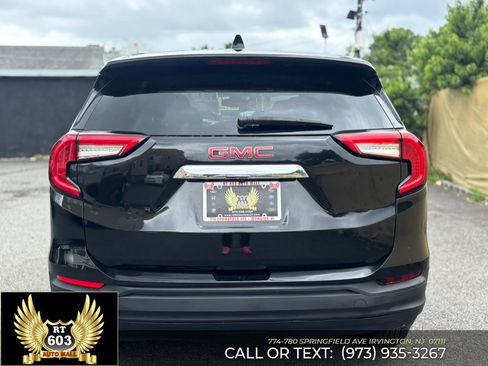 Used 2024 GMC Terrain SLE FWD image 5