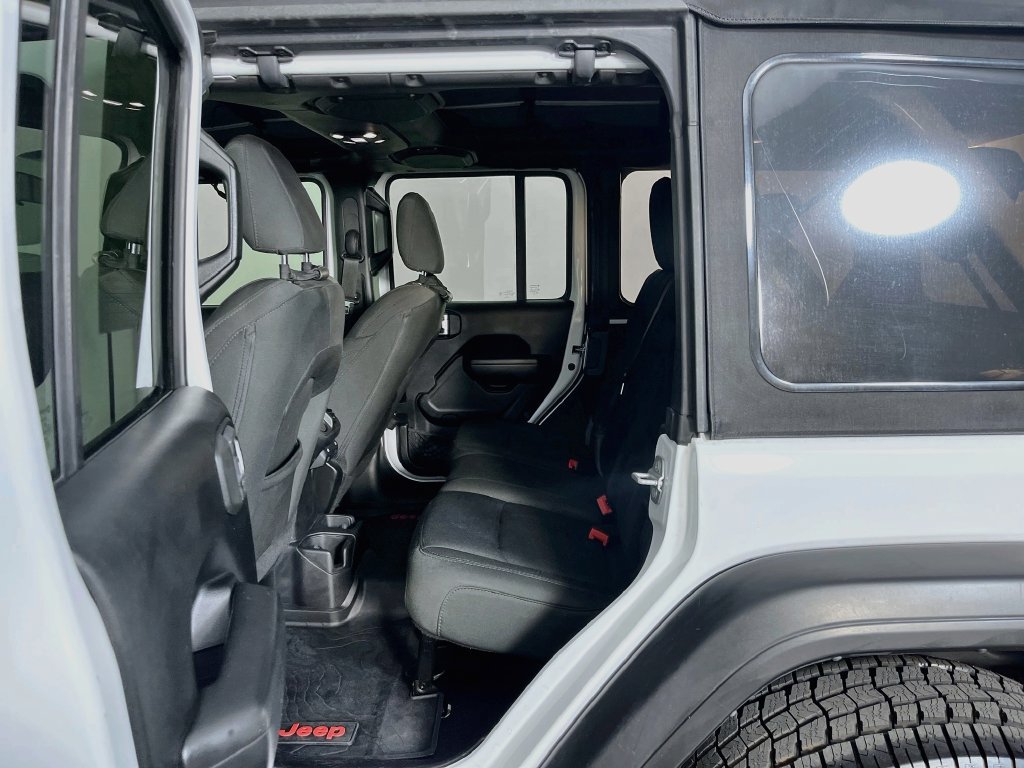 Used 2019 Jeep Wrangler Unlimited Sport S AWD/4WD image 30
