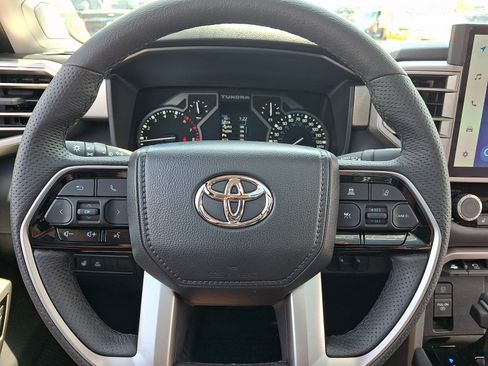 Used 2023 Toyota Tundra Limited AWD/4WD image 26