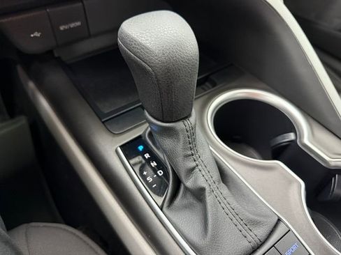 Used 2024 Toyota Camry LE image 19