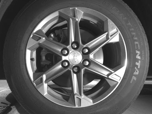 Used 2025 Chevrolet Blazer LT image 12