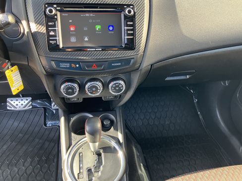 Used 2017 Mitsubishi Outlander Sport LE AWD/4WD image 12