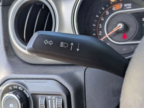 Used 2021 Jeep Wrangler Sport AWD/4WD image 14