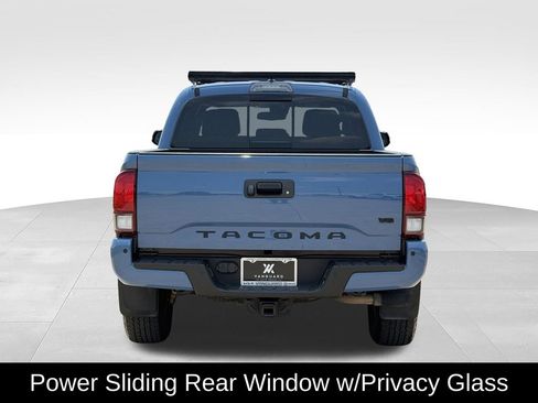 Used 2019 Toyota Tacoma TRD Off-Road w/ Technology Package AWD/4WD image 8