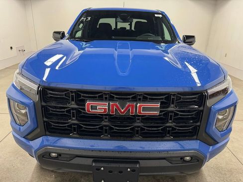 New 2025 GMC Canyon Elevation w/ Convenience Package image 6