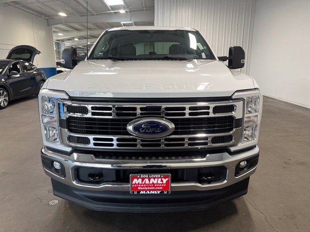 Used 2025 Ford F250 XLT w/ FX4 Off-Road Package AWD/4WD image 8