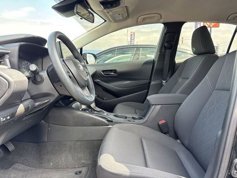 Used 2024 Toyota Corolla LE FWD image 11