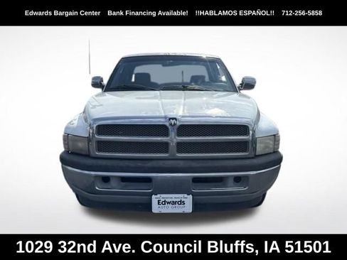 Used 1996 Dodge Ram 1500 Truck 2WD Club Cab image 2
