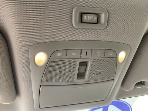 Used 2020 Nissan Rogue SV image 28