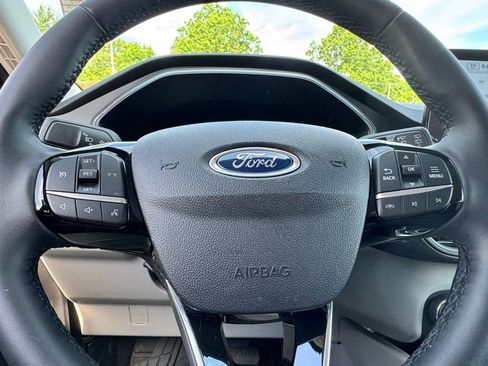 Used 2023 Ford Escape Active AWD/4WD image 12