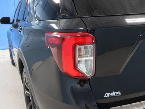 Used 2023 Ford Explorer ST w/ Equipment Group 401A AWD/4WD image 41