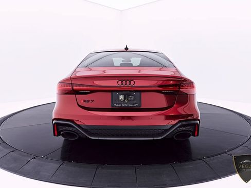 Used 2024 Audi RS 7 Performance AWD/4WD image 18
