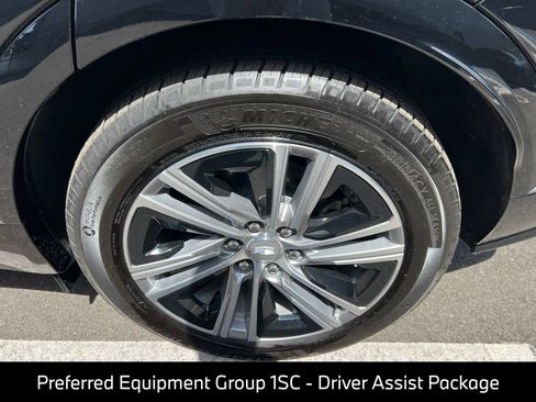 Used 2024 Cadillac Lyriq Luxury RWD image 12