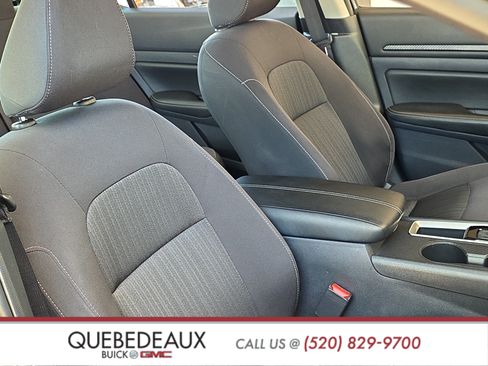 Used 2025 Nissan Altima 2.5 SV FWD image 26