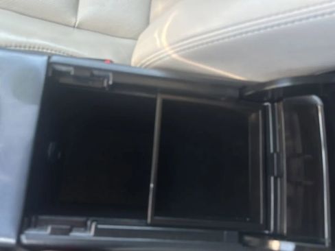 Used 2013 Toyota Avalon Limited FWD image 15