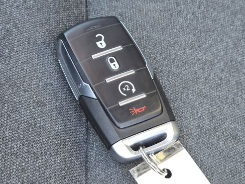 Used 2019 RAM 1500 Big Horn image 41