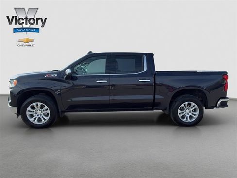 Used 2022 Chevrolet Silverado 1500 LTZ image 4