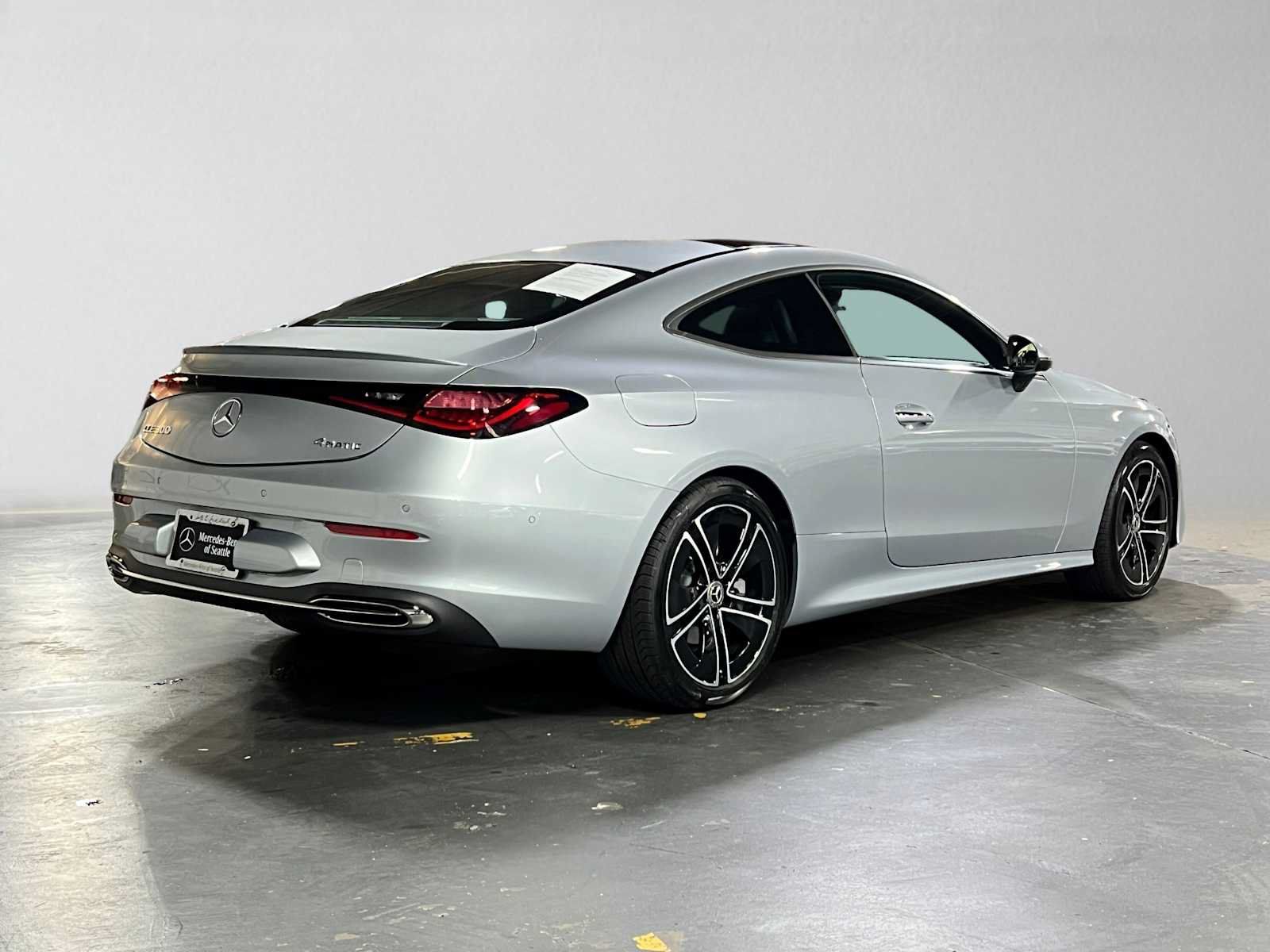Used 2026 Mercedes-Benz CLE 300 4MATIC Coupe image 3