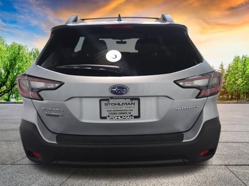 Certified 2025 Subaru Outback Premium image 5
