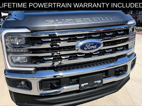 Used 2024 Ford F250 Lariat AWD/4WD image 36