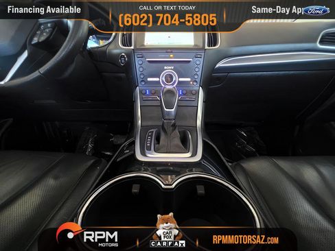 Used 2018 Ford Edge Titanium w/ Equipment Group 301A FWD image 18