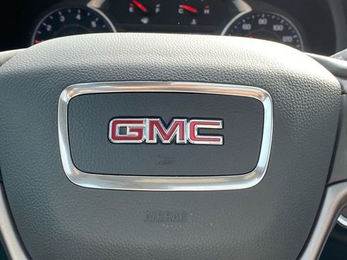 Used 2022 GMC Terrain AT4 w/ Infotainment Package II image 17