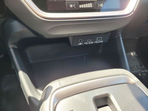 Certified 2025 Subaru Crosstrek 2.5i Premium AWD/4WD image 27