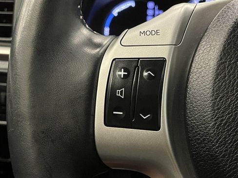 Used 2011 Lexus CT 200h Premium w/ Leather Pkg image 19