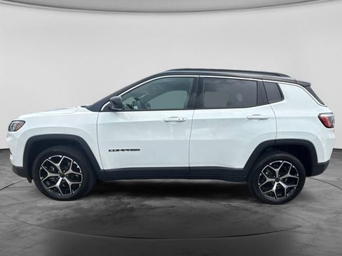 Used 2026 Jeep Compass Limited AWD/4WD image 7
