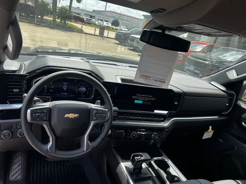 New 2026 Chevrolet Silverado 1500 LTZ image 25