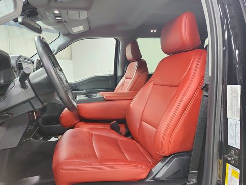 Used 2024 Ford F150 XLT AWD/4WD image 10