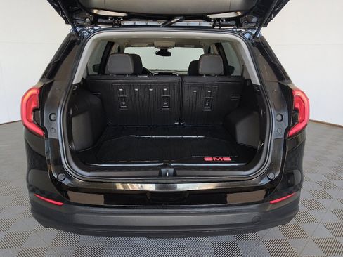 Used 2021 GMC Terrain SLE w/ Driver Convenience Package FWD image 29