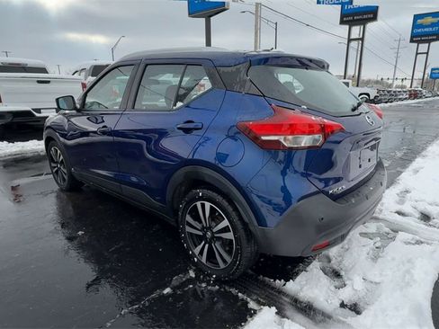 Used 2020 Nissan Kicks SV image 6