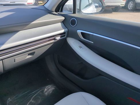 New 2026 Hyundai Sonata SEL FWD image 18