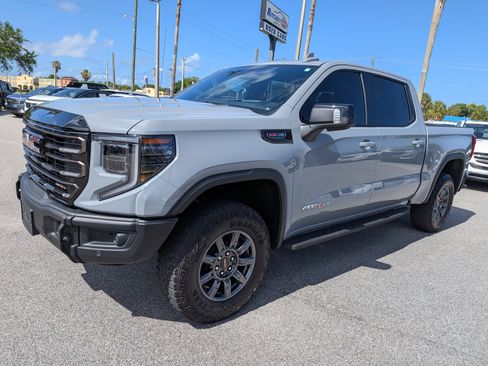 Used 2024 GMC Sierra 1500 AT4X AWD/4WD image 8