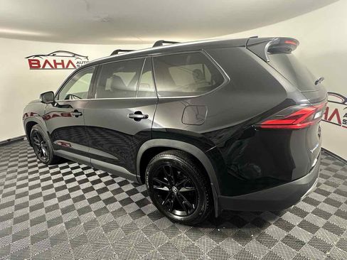 Used 2024 Toyota Grand Highlander AWD Hybrid image 5