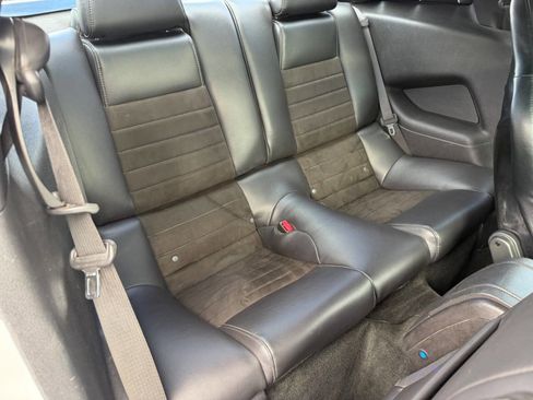 Used 2014 Ford Mustang GT Premium w/ Equipment Group 402A RWD image 18