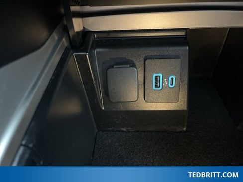 Used 2022 Ford Explorer ST w/ Equipment Group 401A image 35