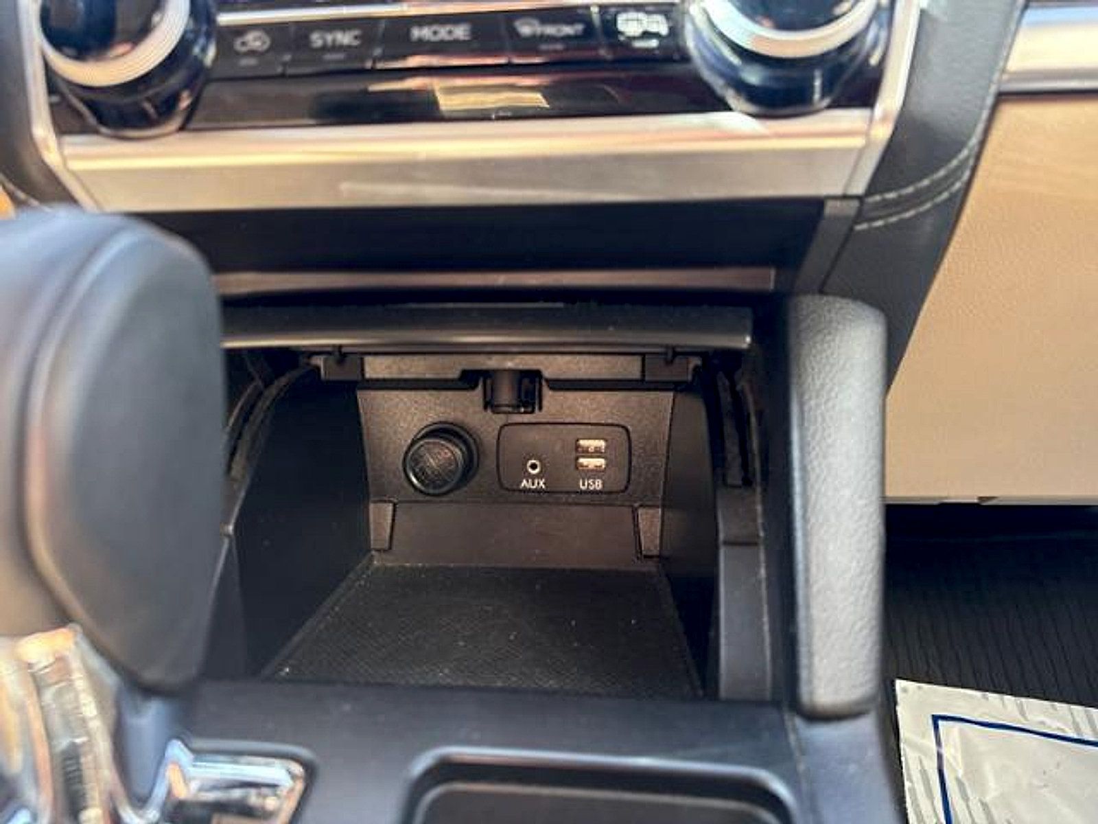 Used 2018 Subaru Outback 3.6R Limited AWD/4WD image 19